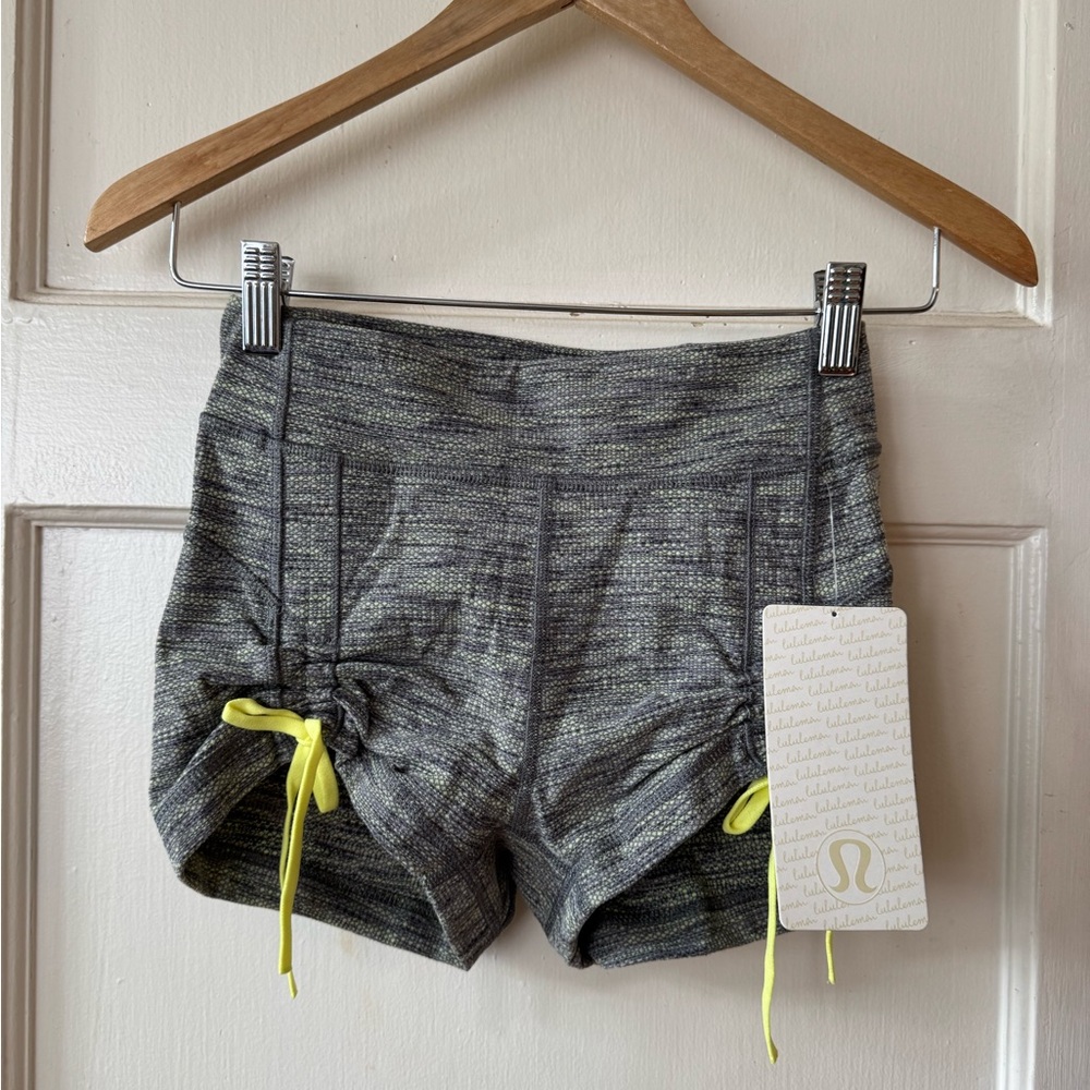 Lululemon | NWT ‘Liberty’ Side Tie Shorts sz 6